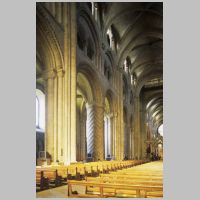 Langhaus Nordseite von SW, Foto Tuck Langland.jpg